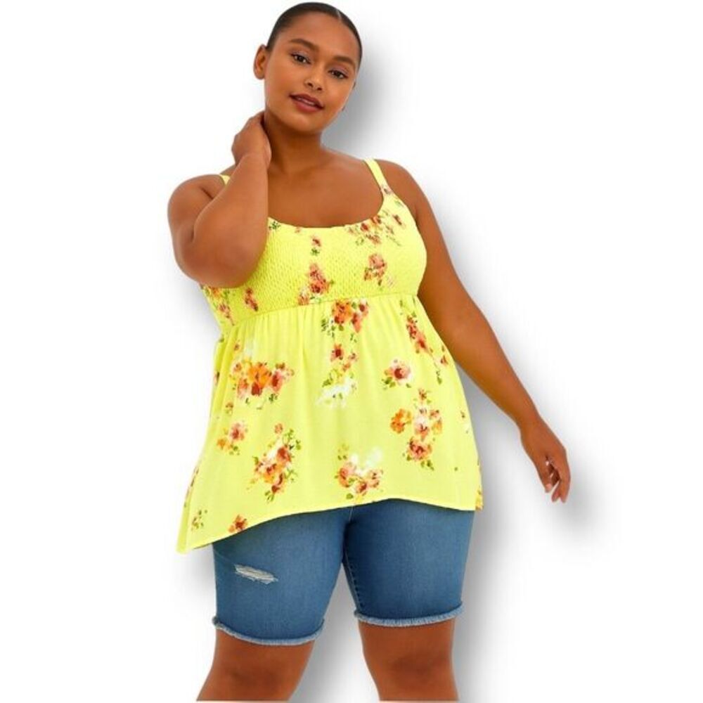 Torrid 2X Lime Green Floral‎ Tank Top Smocked Babydoll Cami Boho Challis Summer